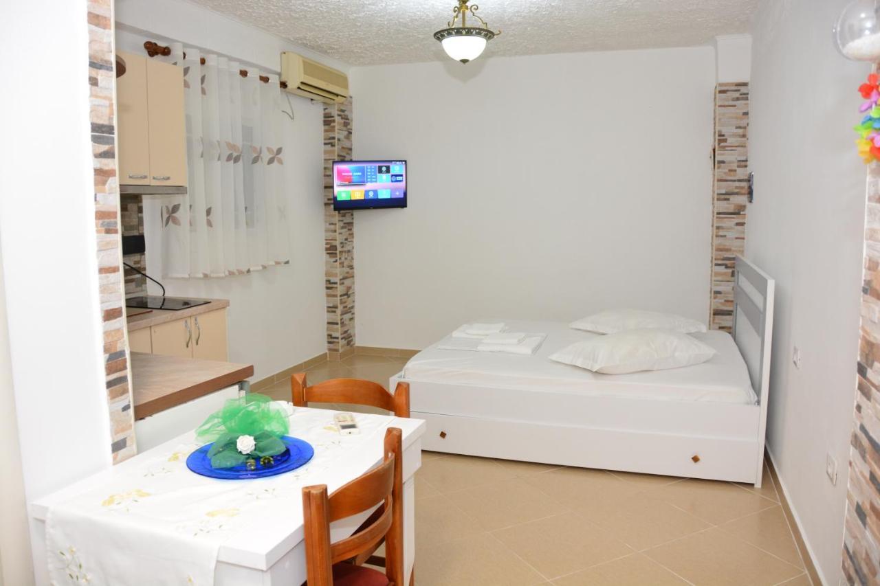 Mico'S Apartments Vlorë 외부 사진
