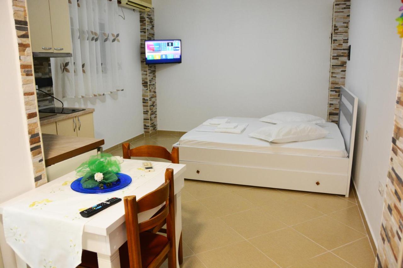 Mico'S Apartments Vlorë 외부 사진