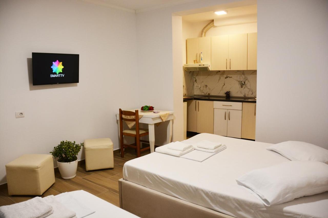 Mico'S Apartments Vlorë 외부 사진