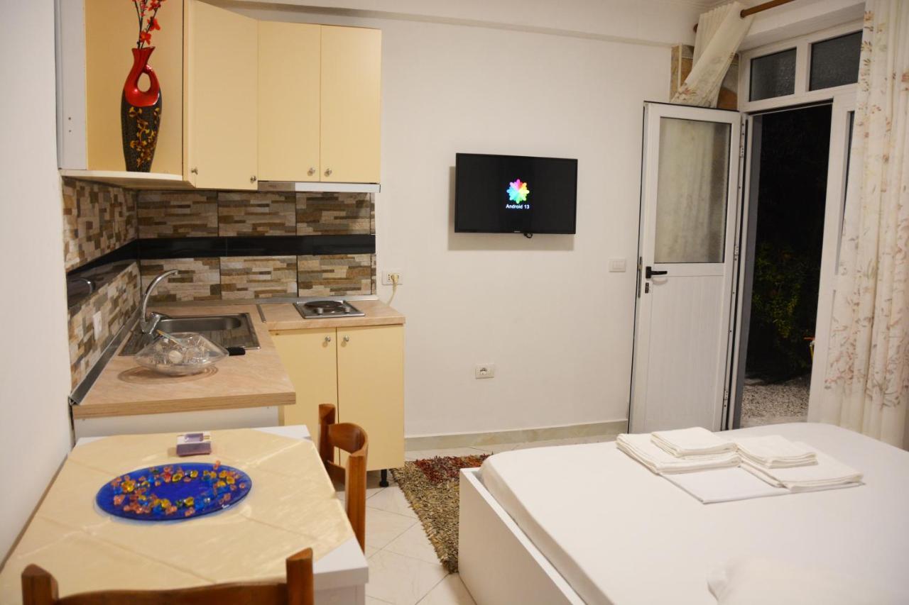 Mico'S Apartments Vlorë 외부 사진