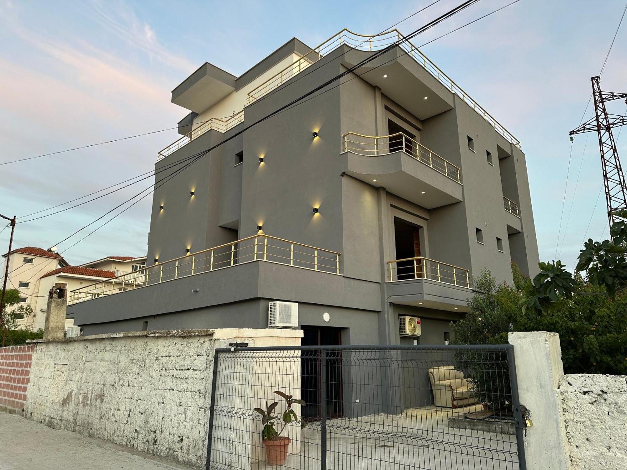 Mico'S Apartments Vlorë 외부 사진