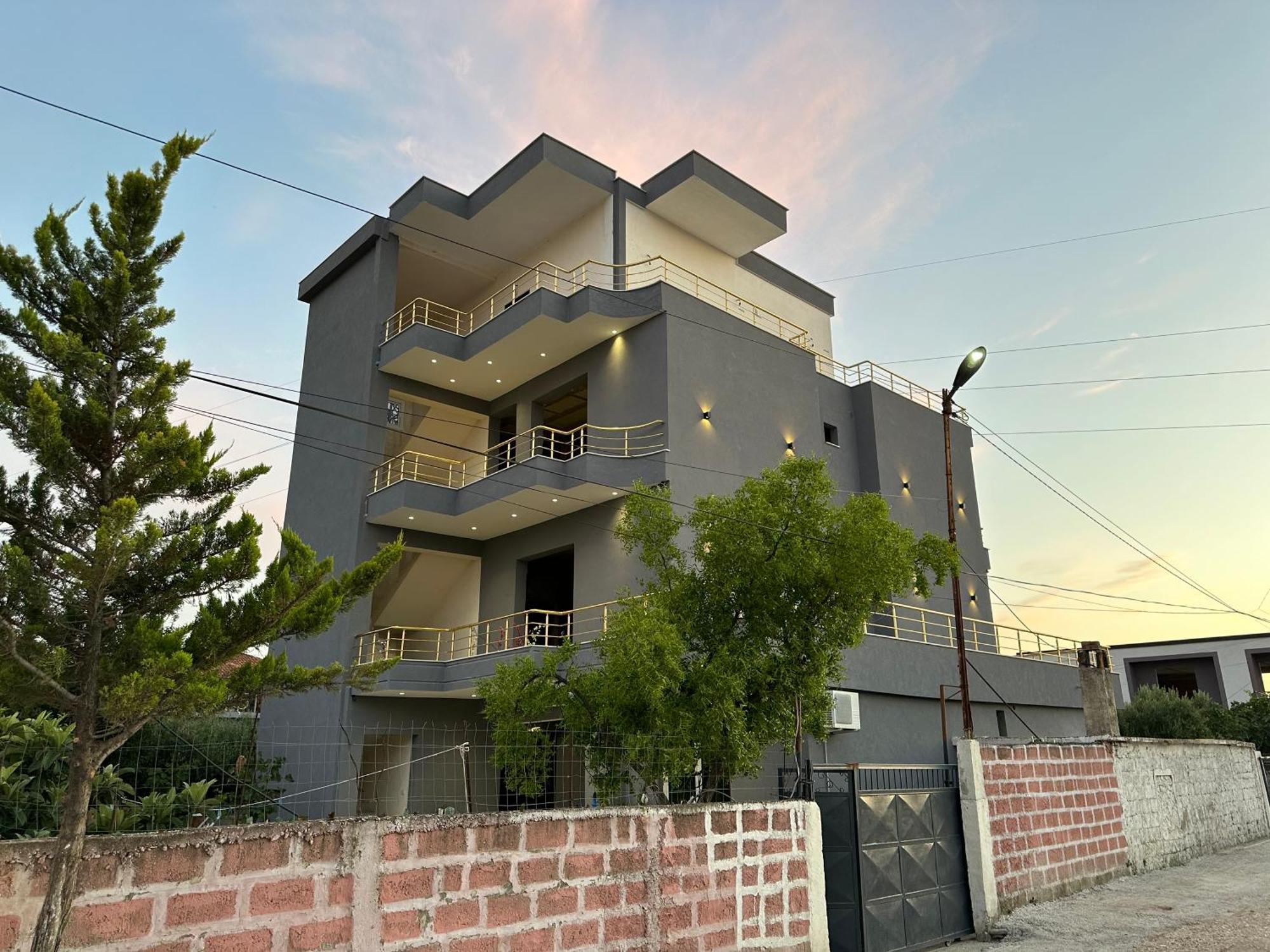 Mico'S Apartments Vlorë 외부 사진